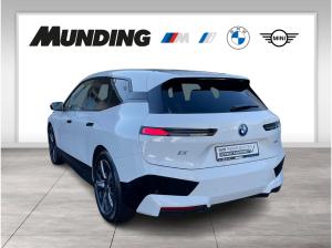 BMW ix iX xDrive40 A Sportpaket Ab 539 ? p.M. leasen HK-HiFi|DAB|PanoDach|MFL|PDC