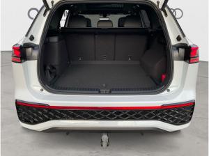 Volkswagen Tayron R-Line 1.5 eHybrid DSG AHK 360° Pano