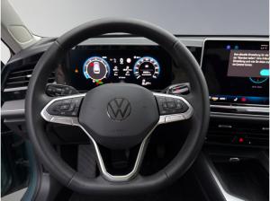Volkswagen Passat Variant 1.5eTSI DSG Busisness AHK