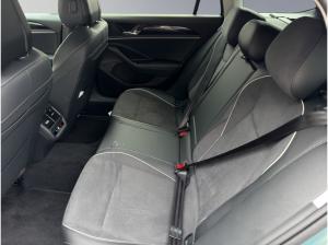 Volkswagen Passat Variant 1.5eTSI DSG Busisness AHK