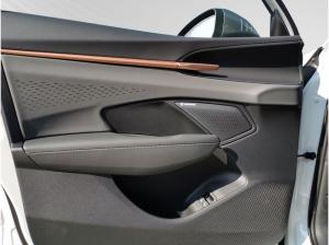 Cupra Terramar VZ 1.5 e-Hybrid Matrix LED AHK Panorama Sennheiser