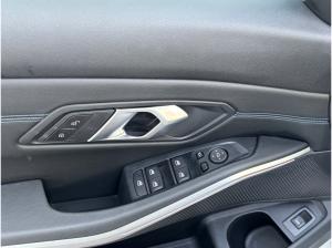 BMW 318 318i Limousine M-Sportpaket GARANTIE bis 03/2030