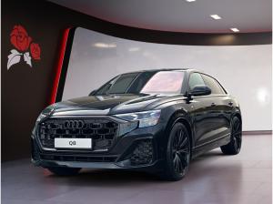 Audi Q8 (4MT)