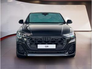 Audi Q8 (4MT)
