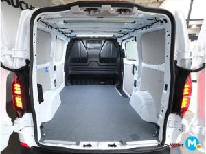 Volkswagen Transporter T7Kasten TDI AHK GJ-Reifen Kamera