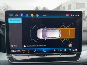 Volkswagen Golf VIII 1.5 TSI Goal AHK Navi ACC CarPlay Shzg