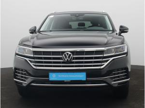 Volkswagen Touareg Elegance 3.0TDI 4M DSG / Pano, 360°, AHK