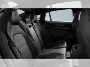 Porsche Panamera 4 E-Hybrid Panorama