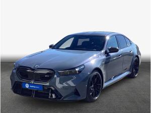 BMW M5 xDrive , 4-türig