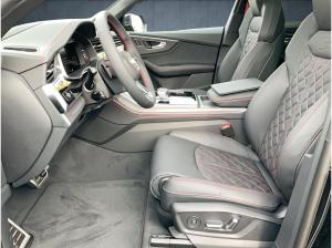 Audi Q8 SUV S line business TFSI e qu tiptr PANO 23