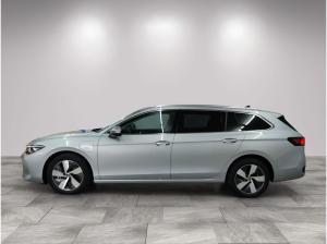 Volkswagen Passat Variant Business 1.5 eHybrid AHK/HuD/Navi