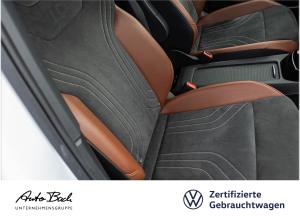 Volkswagen ID.4 Pro Performance, Panoramadach, Navi, LED-Matrix, Area View