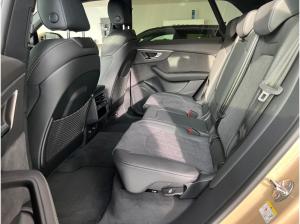 Audi Q8 TDI quattro S-Line Business ⇒ LF 0,72 ⇒ 23" ⇒ Panoramadach  ⇒ HUD  ⇒ AHK
