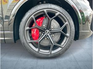 Audi RS Q8 SUV performance tiptr Vmax305 PANO Laser 23