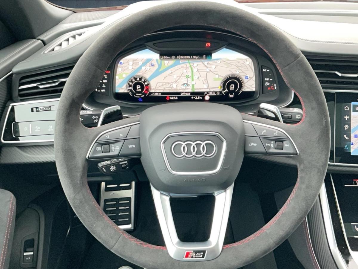 Audi RS Q8