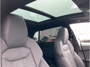 Audi Q8 SUV S line business TFSI e qu. tiptr. 23 PANO