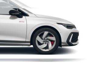 Volkswagen Golf VIII 2.0 TSI DSG GTI ACC DAB+ IQ.Light Navi FrontAssist