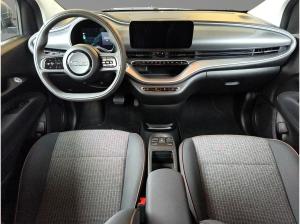 Fiat 500e 3+1 MY23 42kWh KLIMA*CARPLAY*TEMPOMAT