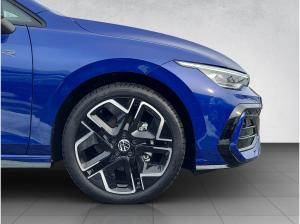 Volkswagen Golf R-Line 1.5 eTSI DSG *BlackStyle*AHK*LED+*