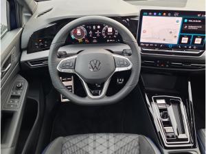 Volkswagen Golf R-Line 1.5 eTSI DSG *BlackStyle*AHK*LED+*