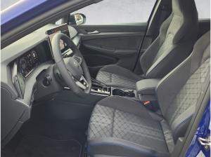 Volkswagen Golf R-Line 1.5 eTSI DSG *BlackStyle*AHK*LED+*