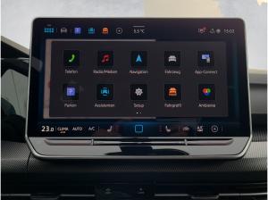 Volkswagen Golf R-Line 1.5 eTSI DSG *BlackStyle*AHK*LED+*