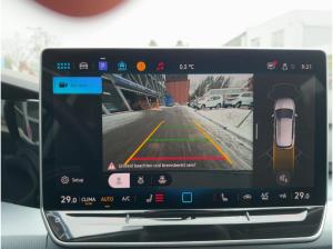 Volkswagen Golf VIII 1.5 eTSI Goal DSG AHK ACC Navi CarPlay