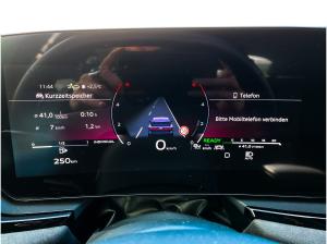 Audi A6 Avant TDI quattro S tronic