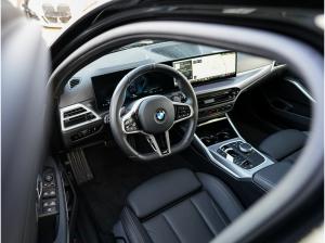 BMW 330 xDrive M-Sport Touring AHK PANO ACC AdLED KoZg