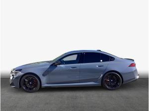 BMW M5 xDrive , 4-türig