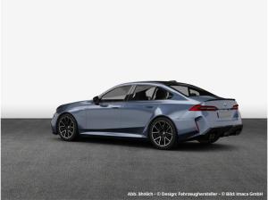 BMW M5 xDrive , 4-türig