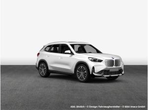 BMW iX1 xDrive30 M Sportpaket , 5-türig (Strom)
