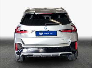 BMW iX1 xDrive30 M Sportpaket , 5-türig (Strom)