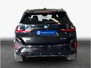 BMW iX1 xDrive30 M Sportpaket , 5-türig (Strom)