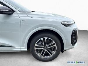 Audi Q5 e-hybrid quattro S line*Tech*AHK*ACC*NAVI*LED