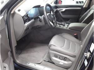 Volkswagen Touareg 3.0 TDI Tiptronic 4Motion Elegance DAB+ IQDrive Navi Lederpaket Luftfederung EasyOpen&Close FrontAss