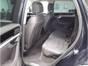 Volkswagen Touareg 3.0 TDI Tiptronic 4Motion Elegance DAB+ IQDrive Navi Lederpaket Luftfederung EasyOpen&Close FrontAss
