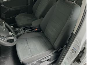 Volkswagen Touran 2.0 TDI DSG Comfortline ACC AHK LED Navi