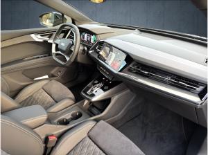 Audi Q4 e-tron Sportback 40   ⇒ AHK   ⇒ S-LINE   ⇒ Glasdach   ⇒ HUD