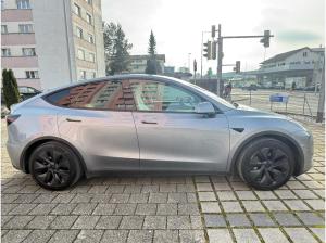 Tesla Model Y 2024, 0 € Übernahmekosten, Maximale Reichweite Hinterradantrieb