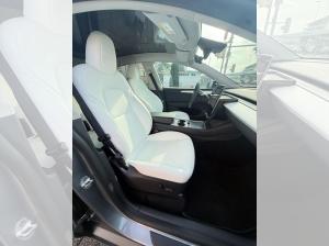 Tesla Model Y 2024, 0 € Übernahmekosten, Maximale Reichweite Hinterradantrieb
