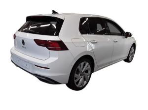 Volkswagen Golf VIII 2.0 TDI DSG Style Navi AHK Rückfahrkamera Sitzheizung DAB+