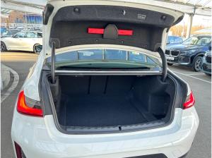 BMW 318 318i Limousine M-Sportpaket GARANTIE bis 04/2030