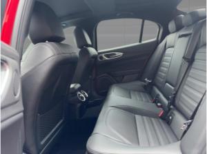 Alfa Romeo Giulia Veloce Q4, Leder, Schiebedach, PDC, Rückfahrkm.