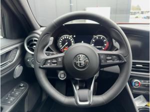 Alfa Romeo Giulia Veloce Q4, Leder, Schiebedach, PDC, Rückfahrkm.