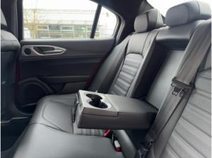 Alfa Romeo Giulia Veloce Q4, Leder, Schiebedach, PDC, Rückfahrkm.