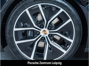 Porsche Taycan Black Edition Sitzklima SportDesign BeifDisplay