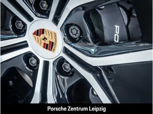 Porsche Taycan Black Edition Sitzklima SportDesign BeifDisplay