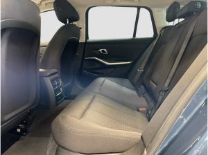 BMW 320 320i Touring - SONDERAKTION - inkl. 8-fach Bereifung