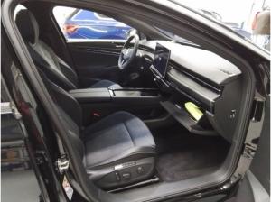 Volkswagen ID.7 Tourer Pro 210kW - Pano HUD AHK Area View Navi IQ.Drive Wärmepumpe SHZ DCC LM PDC Matrix-LED